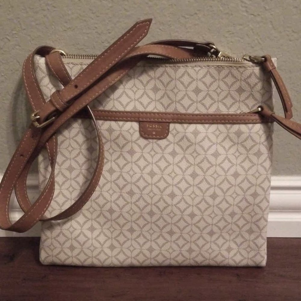 Fossil Purse